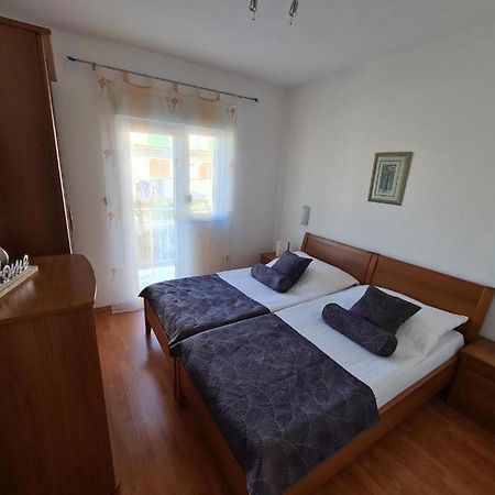 Villa Neda Vodice Habitación foto